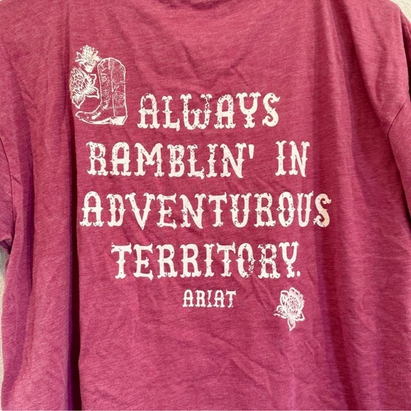 Ariat Rosy Pink Boxy Crop Tee Western Graphic Size S NWOT - Picture 6 of 7